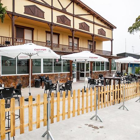 Hostal Las Palomas لوسينا المظهر الخارجي الصورة