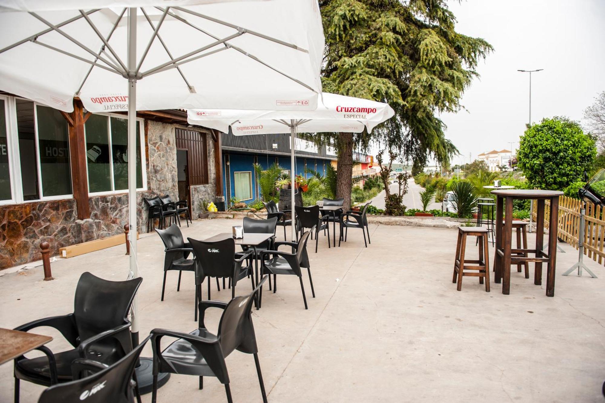 Hostal Las Palomas لوسينا المظهر الخارجي الصورة