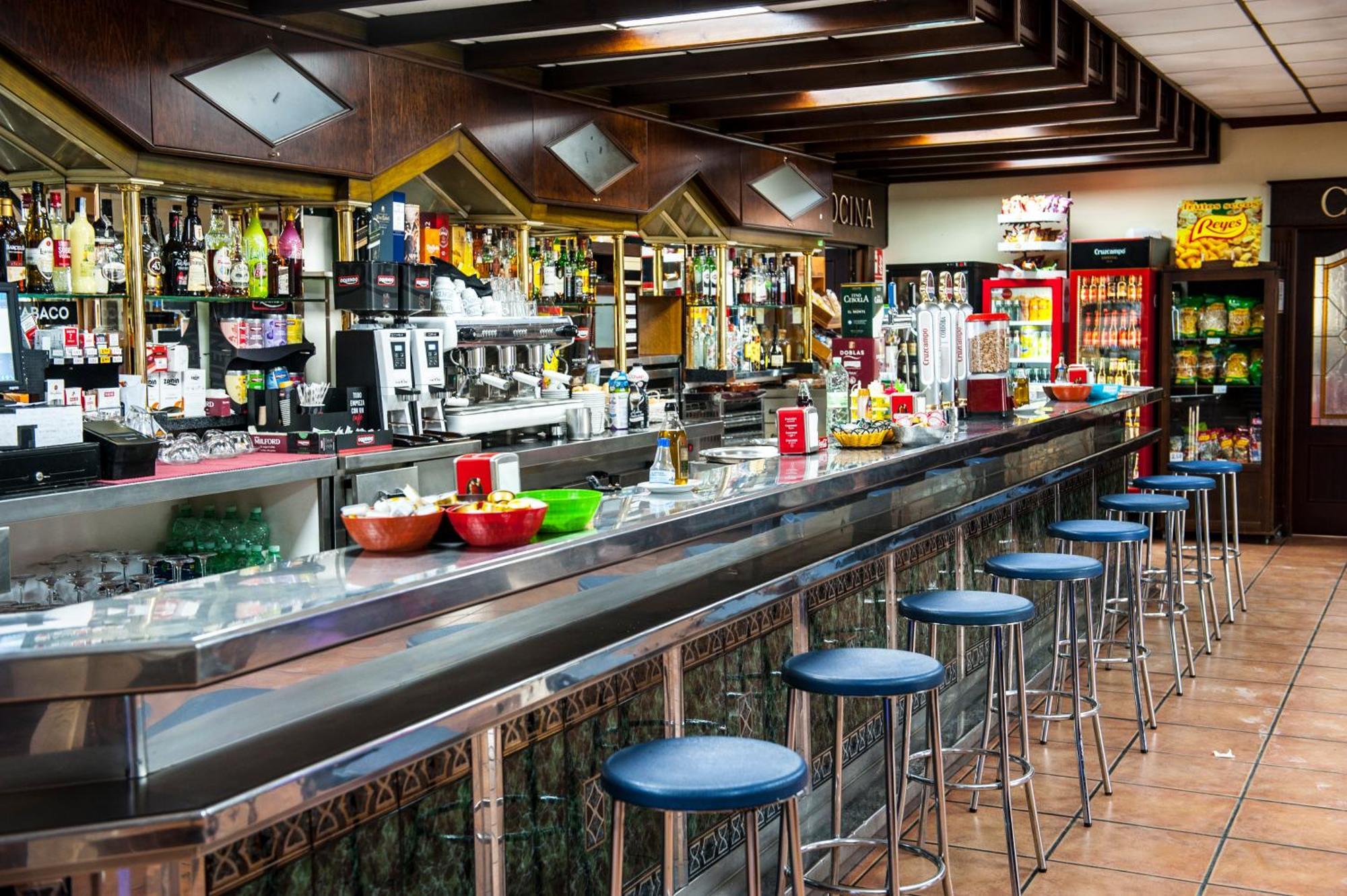 Hostal Las Palomas لوسينا المظهر الخارجي الصورة